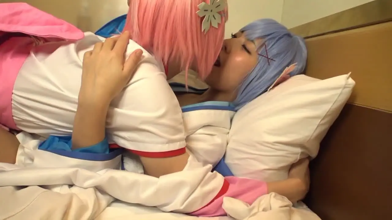DEC-135 Cosplay single game vol.135! \"Simultaneous creampie for double ○ reman!\" Serious 3P with the ultimate beautiful girl! A large amount of juice is injected into 2 hard ○ remans! ! thumbnail