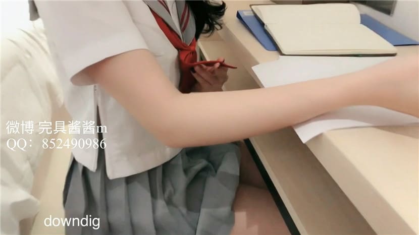 最新极品美乳女神完具酱酱之家教老师和学生的故事 JK制服穿着操 无套插粉穴名器